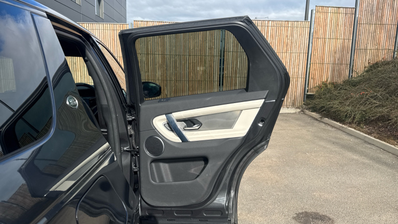 Land Rover Discovery Sport 1.5 P300e Urban Edition 5dr Auto [5 Seat] Station Wagon